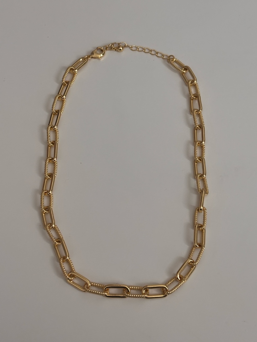 Double linked chain necklace